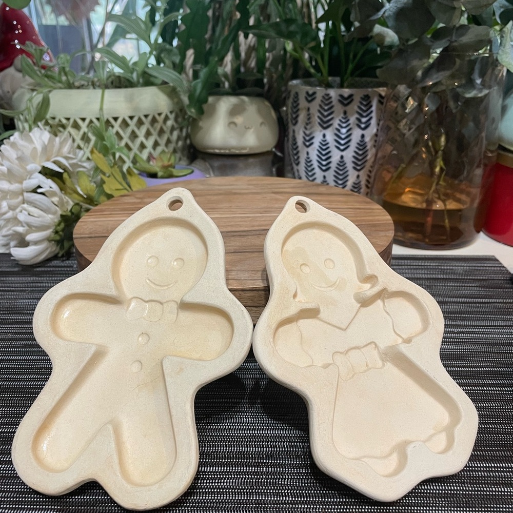 Vintage Sassafras Superstone Gingerbread Boy & Girl Cookie Molds (1996)